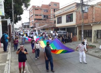 La muerte de Juliana, que se presentó durante un procedimiento del Ejército en Miranda, Cauca, convocó no solo a sus seres queridos, sino también a miembros de la comunidad LGBTI