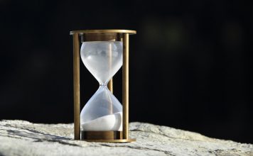 Después de Dios que es el Máximo Juez, dos Razones las da el Tiempo