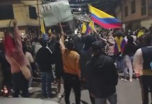 Sangre y Fuego en Colombia en una Protesta Contra la Reforma Fiscal