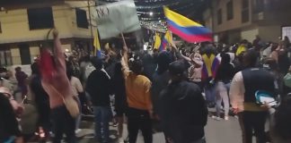 Sangre y Fuego en Colombia en una Protesta Contra la Reforma Fiscal